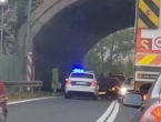 Automobil udario u zid tunela kod Jablanice