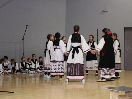 FOTO/VIDEO: Folklorna skupina 'Ramska tradicija' - Božićni običaji u Rami