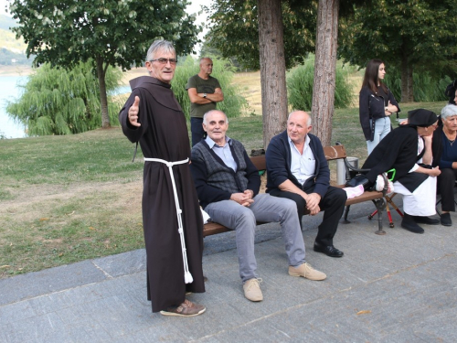 FOTO: Drugi dan trodnevnice na Šćitu - blagoslov prvašića i školskih torbi