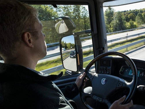 Nema tko voziti autobuse, jer su svi otišli u Njemačku