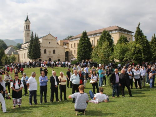 FOTO/VIDEO: Mala Gospa Rama-Šćit 2016.