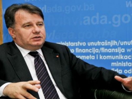 SDP izveo mini-puč u Vladi FBiH i preuzeo hrvatske pozicije