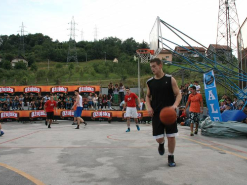 FOTO: Druga večer košarkaškog turnira "Streetball Rama 2014."