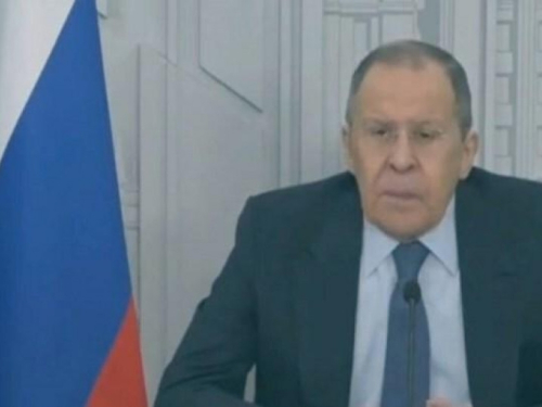 Lavrov optužio Ameriku zbog "diktiranja Nijemcima" i usporedio je s Hitlerom