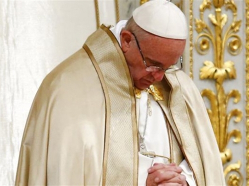 Papa pozvao biskupe na "nultu toleranciju" prema optuženima za pedofiliju
