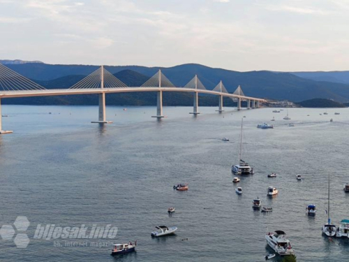 Bilo je crnih prognoza zbog otvaranja Pelješkog mosta, ali Neum se ne zaobilazi