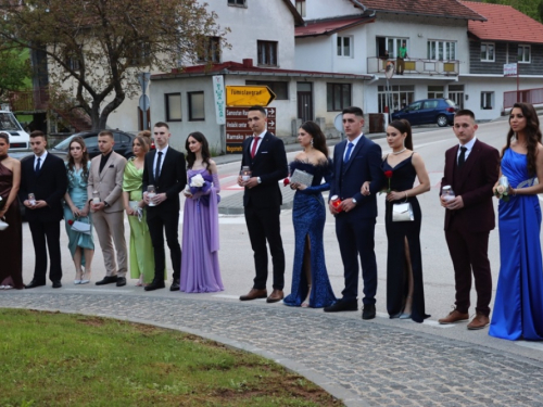 FOTO/VIDEO: Matura 2023. - Defile mladosti na ulicama Prozora