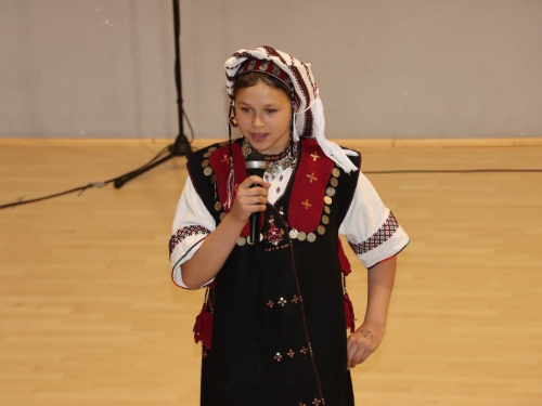 FOTO/VIDEO: Škola folklora u Prozoru koncertom predstavila svoj rad