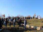 FOTO: Pobožnost križnog puta u župi Uzdol