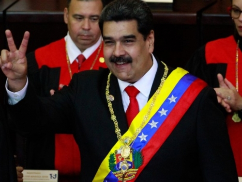 Maduro najavio dolazak 300 tona pomoći iz Rusije