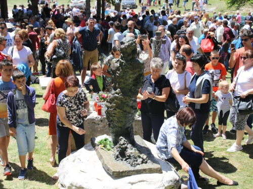 FOTO/VIDEO: Tisuće vjernika na Kedžari proslavilo Divin dan