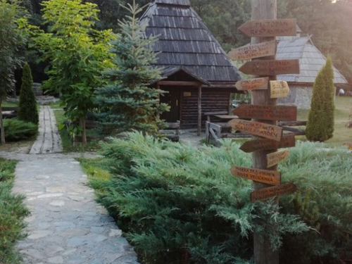 FOTO: Biciklom od Požeških Sesveta do Rame, od Rame do Kotora