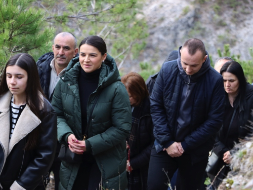 FOTO: Ramski put križa u Podboru