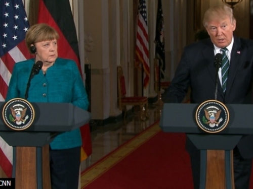 Bijela kuća pohvalila odnose između Trumpa i Merkel