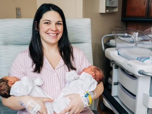 Amerikanka s dvostrukom maternicom rodila dva puta u dva dana