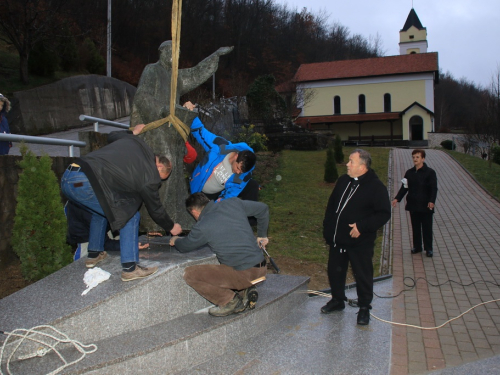 U nedjelju blagoslov 'Uzdolskog križa' i otkrivanje spomenika don Stjepanu Džalti