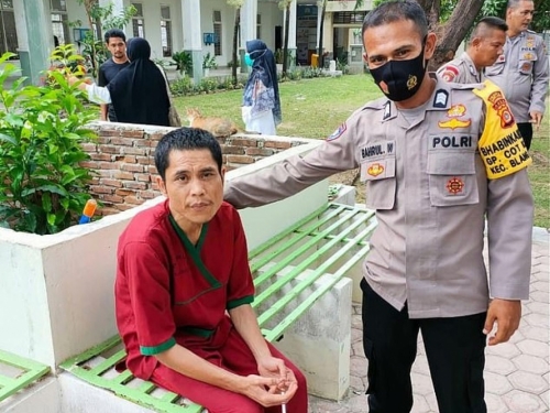 Policajca kojeg su proglasili mrtvim nakon tsunamija 2004. pronašli živog