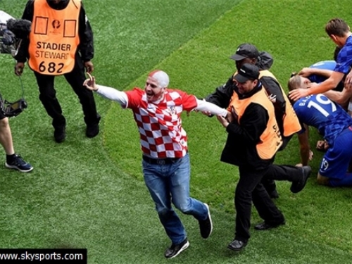 Pokrenut disciplinski postupak protiv Hrvatske zbog utrčavanja navijača