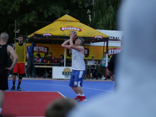 FOTO: Druga večer Streetball turnira u Prozoru