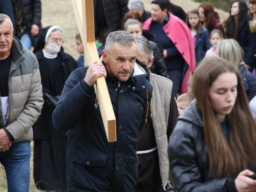 FOTO: Ramski put križa u Podboru