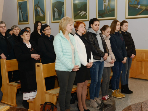 FOTO: Mons. dr. Pero Sudar blagoslovio novi križ i spomenik Stjepanu Džalti na Uzdolu