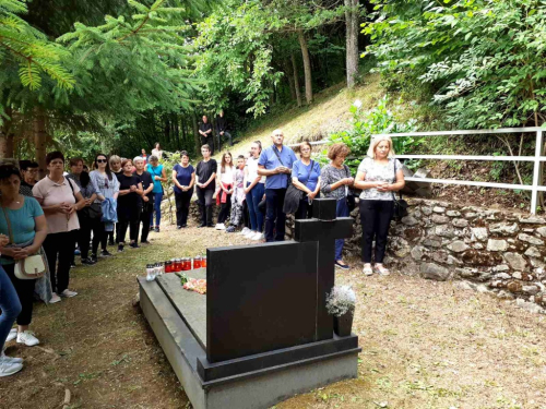 FOTO: 23. hodočašće na grob svećenika-mučenika fra Stjepana Barišića u župi Uzdol