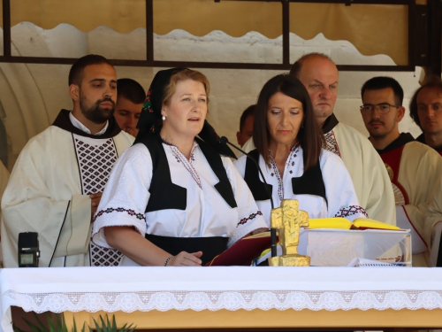 FOTO: Mlada misa fra Mislava Jozića na Šćitu