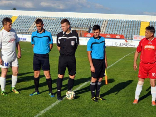 Požeški Ramci i Hercegovci odmejerili snage na veličkom nogometnom stadionu