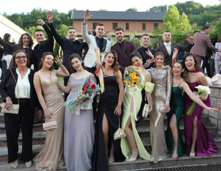 FOTO: Matura 2026. - Defile mladosti na ulicama Prozora
