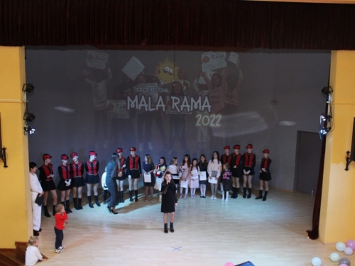 FOTO: Karla Bošnjak pobjednica dječjeg festivala ''Mala Rama 2022.''