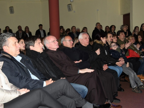 FOTO/VIDEO: Marko Bošnjak održao koncert zahvale u Prozoru