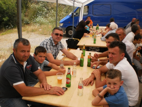 FOTO: Vanjska proslava sv. Ante u župi Gračac