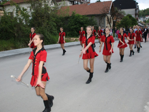 FOTO/VIDEO: Matura 2016. - Defile mladosti i ljepote na ulicama Prozora