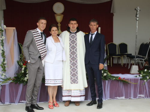 FOTO: Mlada misa fra Antonia Baketarića u Rumbocima
