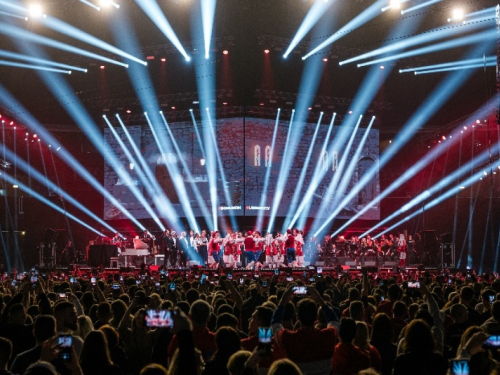 Domu mom: 18.500 posjetitelja u Areni Zagreb na koncertu domoljubne glazbe