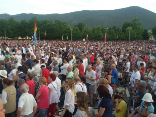 FOTO: Ramci hodočastili Gospi u Međugorje