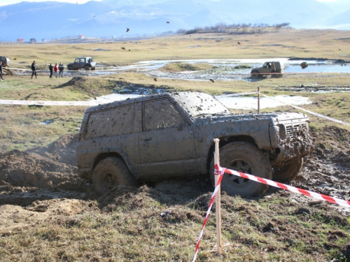 FOTO/VIDEO: Off Road druženje na Ramskom jezeru