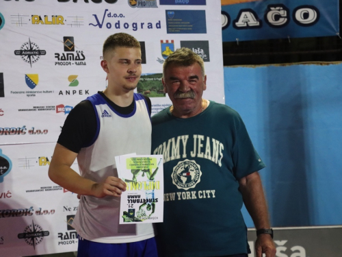 FOTO: Tim ''GOLD UNIST'' iz Splita pobjednik 21. Streetball Rama - Davor Ivančić Dačo