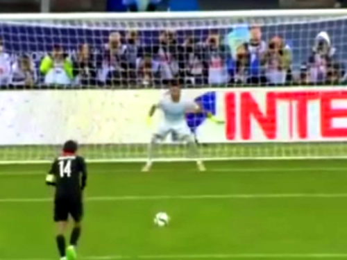 Ćorluka izveo jedan od najgorih penala ikad viđenih!