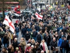Tisuće prosvjednika u Londonu, ministar podnio ostavku
