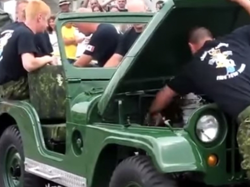 Vojnici rastavili Jeepa u manje od 60 sekundi