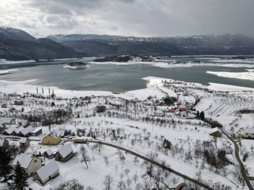 FOTO/VIDEO: Zima na Ramskom jezeru