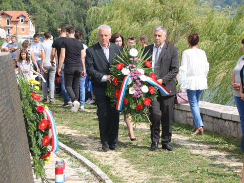 FOTO/VIDEO: Mala Gospa Rama-Šćit 2016.