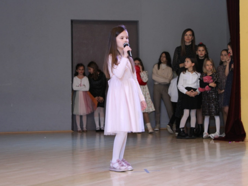 FOTO: Karla Bošnjak pobjednica dječjeg festivala ''Mala Rama 2022.''