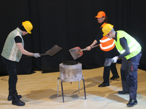 FOTO: Valentinovo u Prozoru - Maturanti priredili nezaboravnu večer