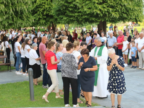 FOTO: Promocija knjige dr. sc. Šimuna Novakovića i druga večer trodnevnice na Šćitu