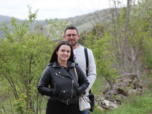 FOTO: Druženje Rumbočana i sv. misa na Zahumu