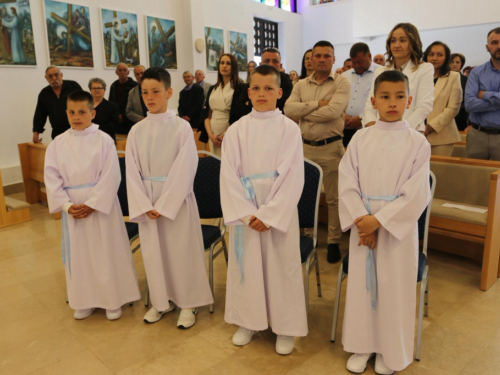 FOTO: Prva pričest u župi Rumboci
