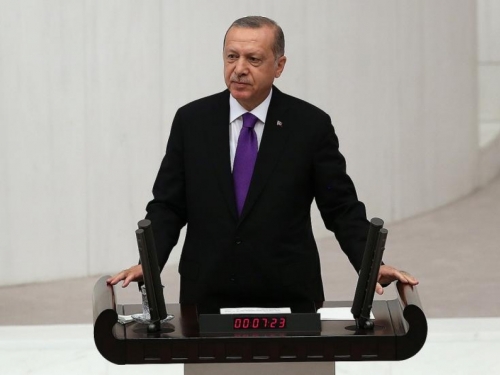 Erdogan ponovno zaprijetio otvaranjem granice za migrante