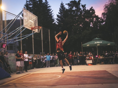 Foto: Tim Rodeo Sarajkomerc pobjednik Streetball Rama 2018.